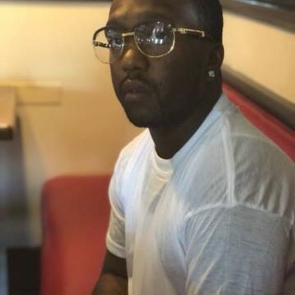 Meet your Posher, Ramon - Picture 1 of 1